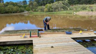 Deck pier